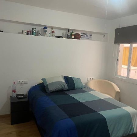 Centrico Torre Del Mar Apartment Luaran gambar