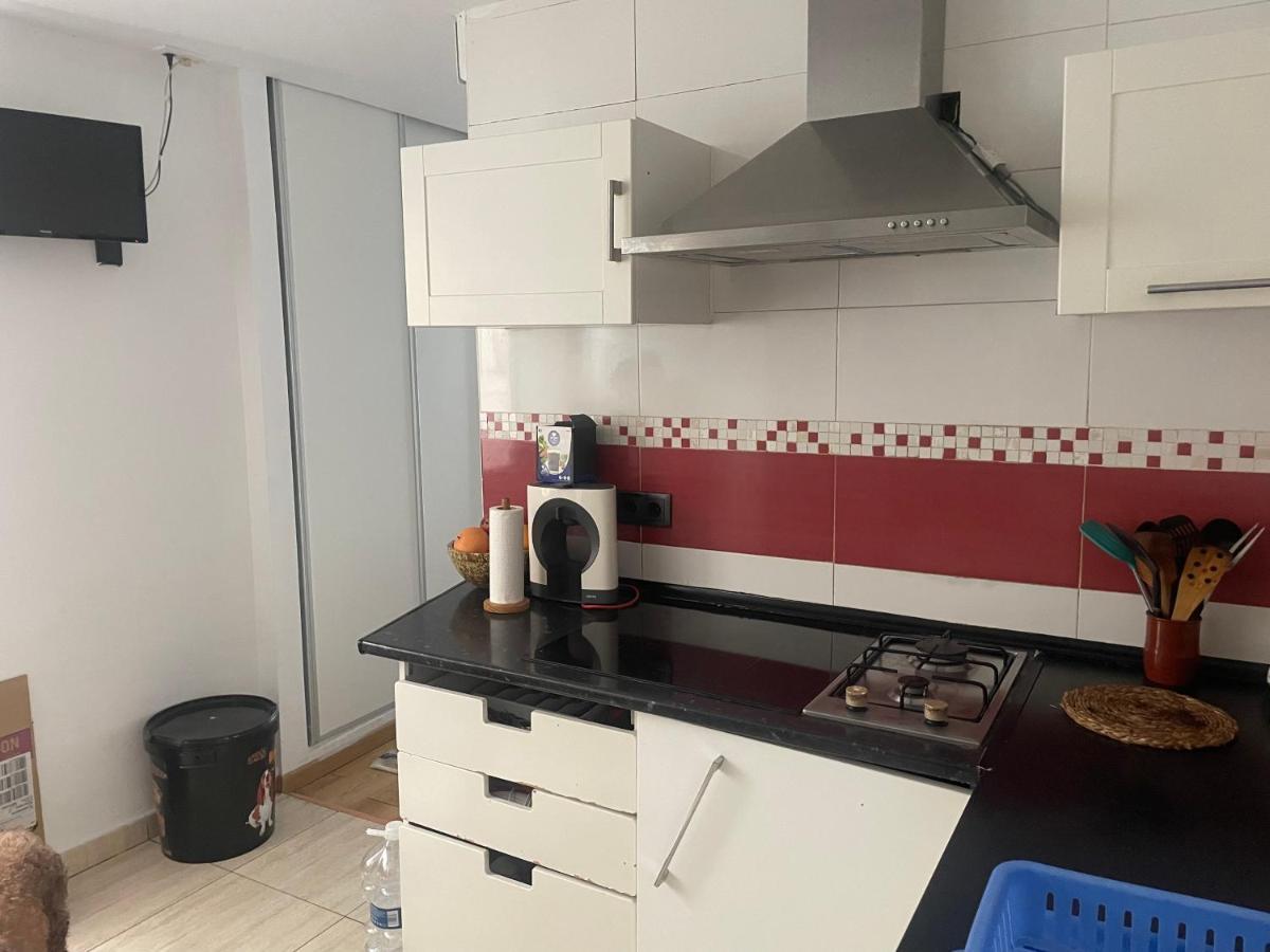 Centrico Torre Del Mar Apartment Luaran gambar