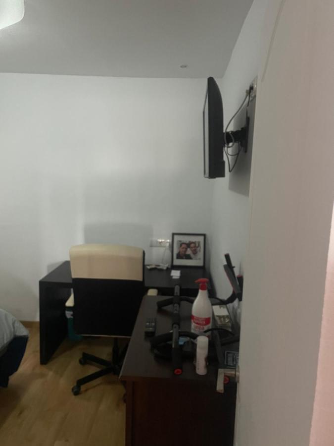Centrico Torre Del Mar Apartment Luaran gambar
